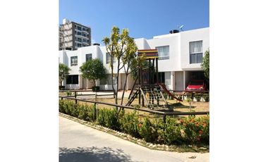 EN VENTA CASA EN RODADERO SUR A POCOS PASOS DEL MAR