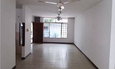VENTA DE CASA EN RODADERO SUR