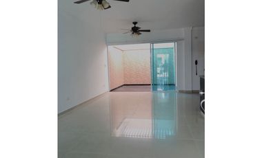 EN VENTACASA EN RODADERO RESERVADO