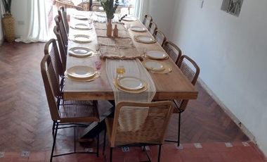Casa en venta - 3 Dormitorios 3 Baños - 600Mts2 - Ramos Mejía