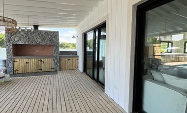 Casa en  venta en costa Esmeralda residencial 2 lote 239