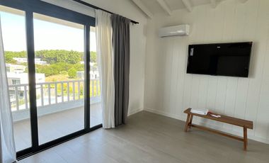 Casa en  venta en costa Esmeralda residencial 2 lote 239