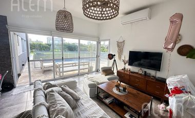 Casa en  venta en Barrio Privado Don Joaquin Canning