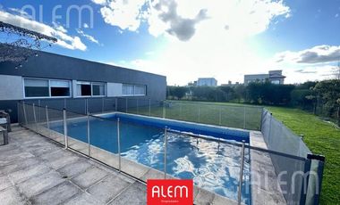 Casa en  venta en Barrio Privado Don Joaquin Canning