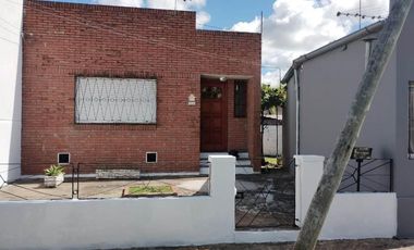 Casa + depto en venta Tigre Centro