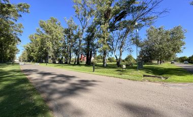 Lote de Terreno de 2.400 m2 en Kentucky