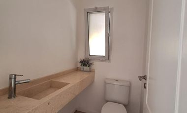RBS. HERMOSA CASA EN EL CAMPO FINCAS EXCLUSIVAS, CARDALES.