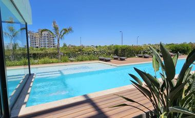 Venta y alquiler de departamento 3 ambientes en PB con jardin propio cochera y baulera  Nordelta