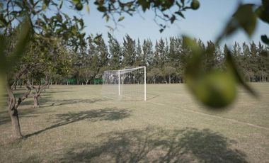 Se vende terreno en Azahares del Parana