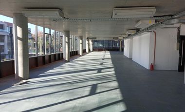 Alquiler de oficina de 88 m2 en San Isidro