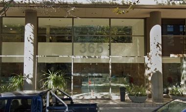 Oficina en Edificio Brisas