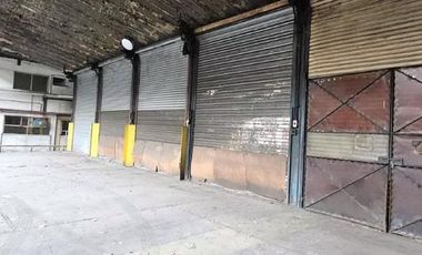 Alquiler de Deposito Logistico/ Industrial 10200 mts cub  Barracas Mixtura 3