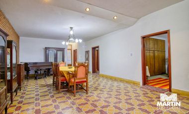 Casa en venta 5 amb con patio en Victoria