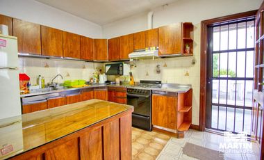 Casa en venta 5 amb con patio en Victoria