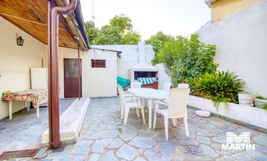 Casa en venta 5 amb con patio en Victoria