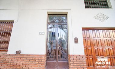 Casa en venta 5 amb con patio en Victoria