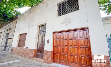 Casa en venta 5 amb con patio en Victoria