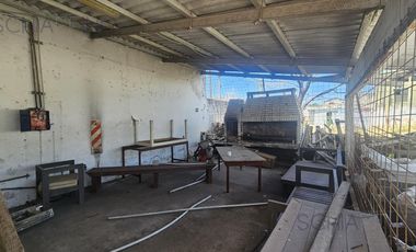 Galpón en  Alquiler en Wilde 2500 m2