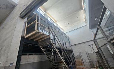 Galpón en  Alquiler en Wilde 2500 m2