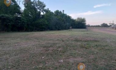 Terreno en Funes