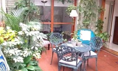PH en venta - 4 Dormitorios 3 Baños - 519Mts2 - Paternal