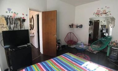 PH en venta - 4 Dormitorios 3 Baños - 519Mts2 - Paternal