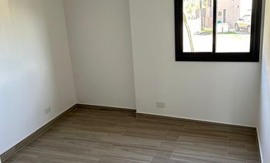 Casa en Venta - Santa Emilia, Pilar Del Este
