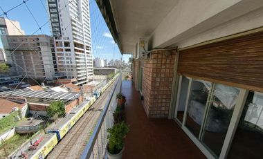 RETASADO!! Departamento 3 ambientes en Lomas de Zamora Este