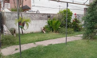 Casa en venta - 2 Dormitorios 1 Baño - Cochera - 152Mts2 - Moreno