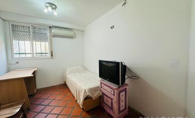 CASA VENTA MUNRO 7 AMBIENTES COCHERA
