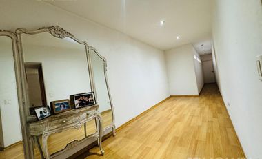 CASA VENTA MUNRO 7 AMBIENTES COCHERA
