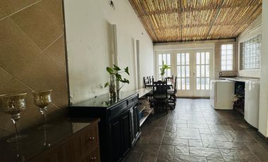 CASA VENTA MUNRO 7 AMBIENTES COCHERA