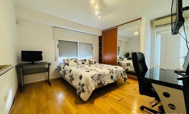 CASA VENTA MUNRO 7 AMBIENTES COCHERA
