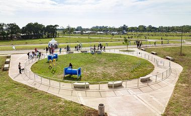 VENTA - Terreno 300 m2 - Sobre avenida - EcoTierra, Pueblo Esther.