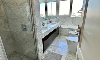 Excelente unidad 206m2 3 Suites   Dep y 3 cocheras. Le Parc Alcorta.