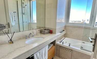 Excelente unidad 206m2 3 Suites   Dep y 3 cocheras. Le Parc Alcorta.