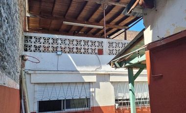 ¡Casa de tres ambientes en venta!