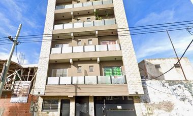 2 amb al fte con balcón y cochera - A Estrenar - Apto Crédito - Oportunidad!!!