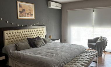 Casa en Barrio Privado 