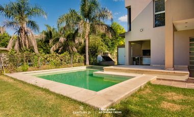 EN VENTA - Casa 3 Dormitorios - Barrio Privado Sol Paraná, Pueblo Esther