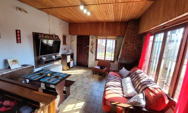 Casa a 2 cuadras de Avenida Calchaqui