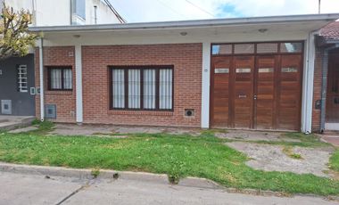 Casa en Rivadavia al 5000 Zona Juan B. Justo