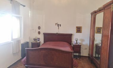 Casa en  venta dos dormitorios  y patio