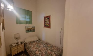 Casa en  venta dos dormitorios  y patio