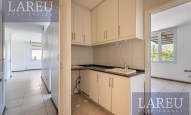 Casa en Venta con renta - Barrio Privado Los Tacos