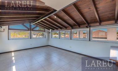 Casa en Venta con renta - Barrio Privado Los Tacos