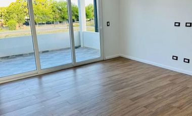 Casa en venta - 4 Dormitorios 4 Baños - 800Mts2 - Canning