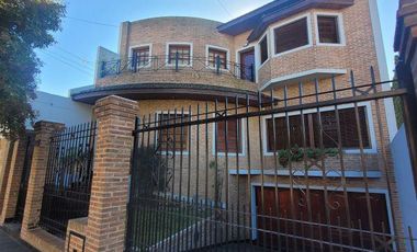 Casa de Categoria en La Plata