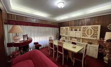 Amplia casa jardin y cochera en venta en Wilde apto credito