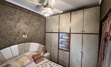 Amplia casa jardin y cochera en venta en Wilde apto credito